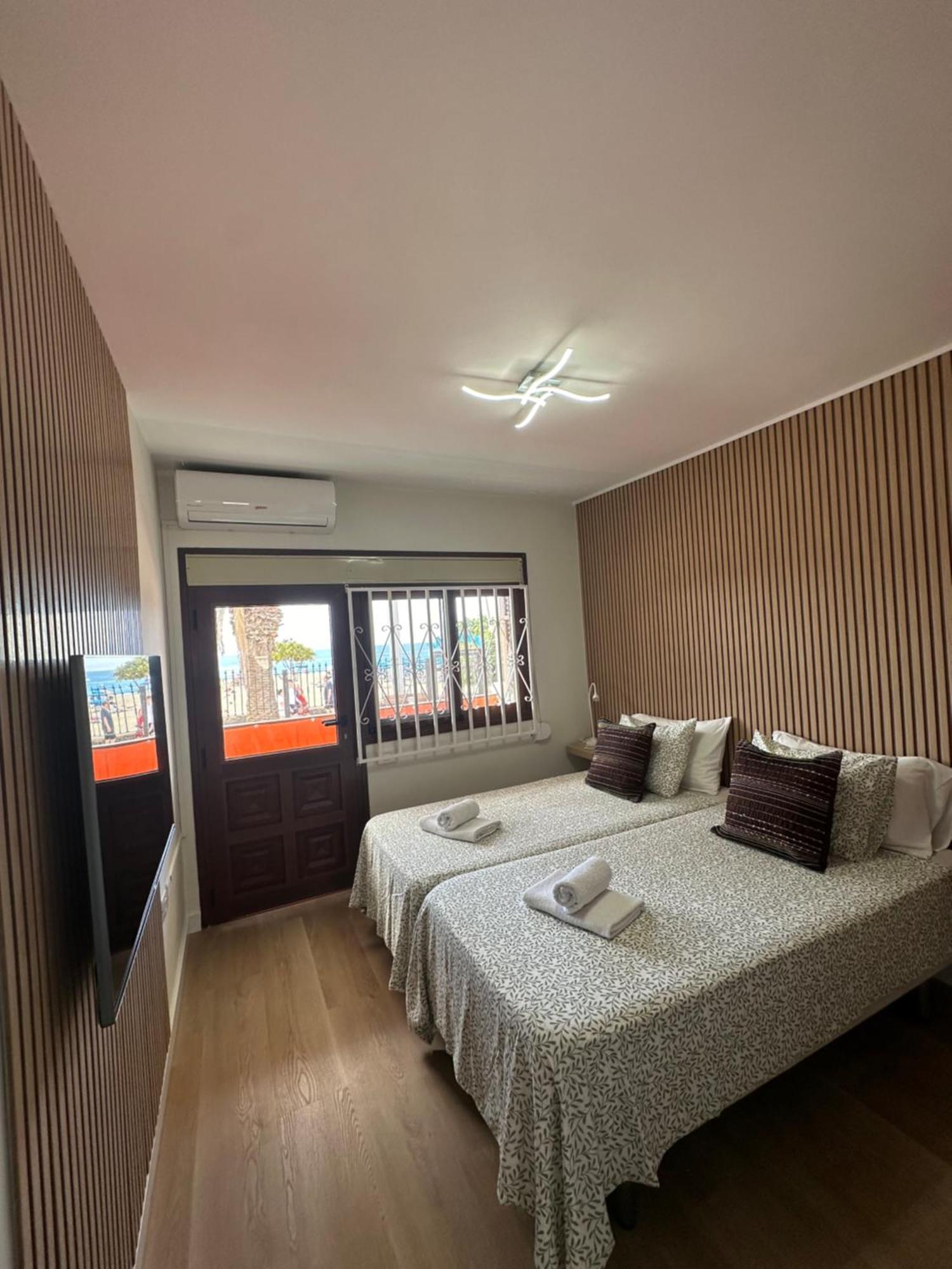 En Playa Las Vistas. Veramar. Free Parking, Pool! Los Cristianos  Eksteriør billede